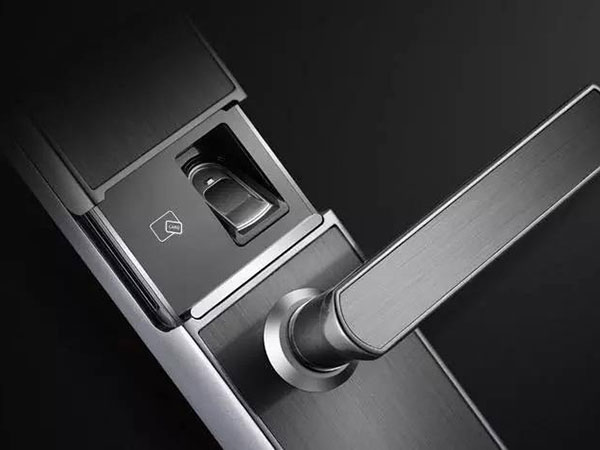 山阳24小时上门开锁公司