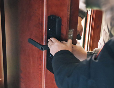 山阳24小时上门开锁公司